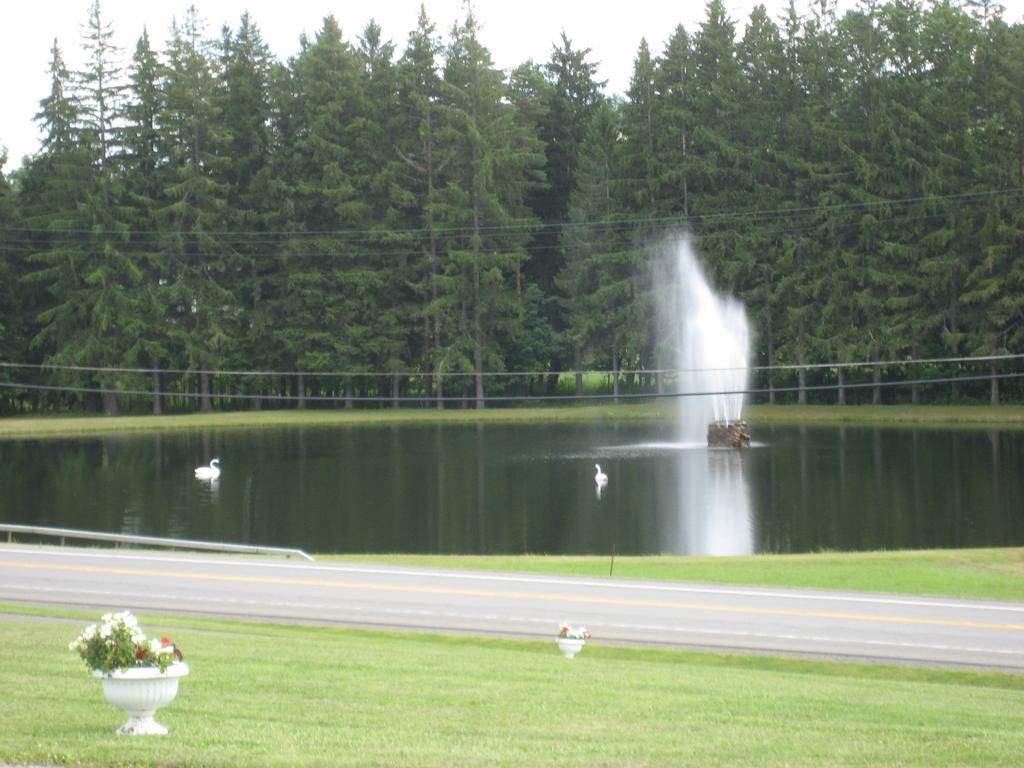 Fountain View Motel Richfield Springs Exterior foto